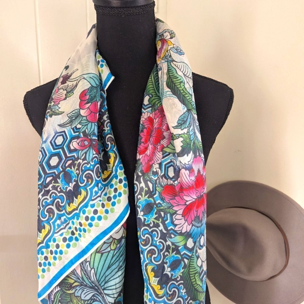 Johnny Was 100% Floral Scarf Boho Chic Whimsical Fairy Elevated Coastal Glam - Picture 2 of 10